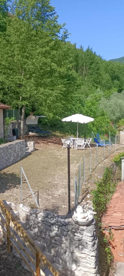 A Casa Di Ale Lägenhet Bagni San Filippo Exteriör bild