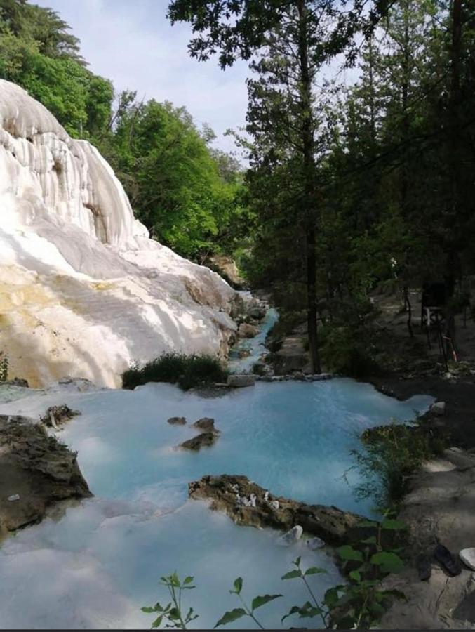 A Casa Di Ale Lägenhet Bagni San Filippo Exteriör bild